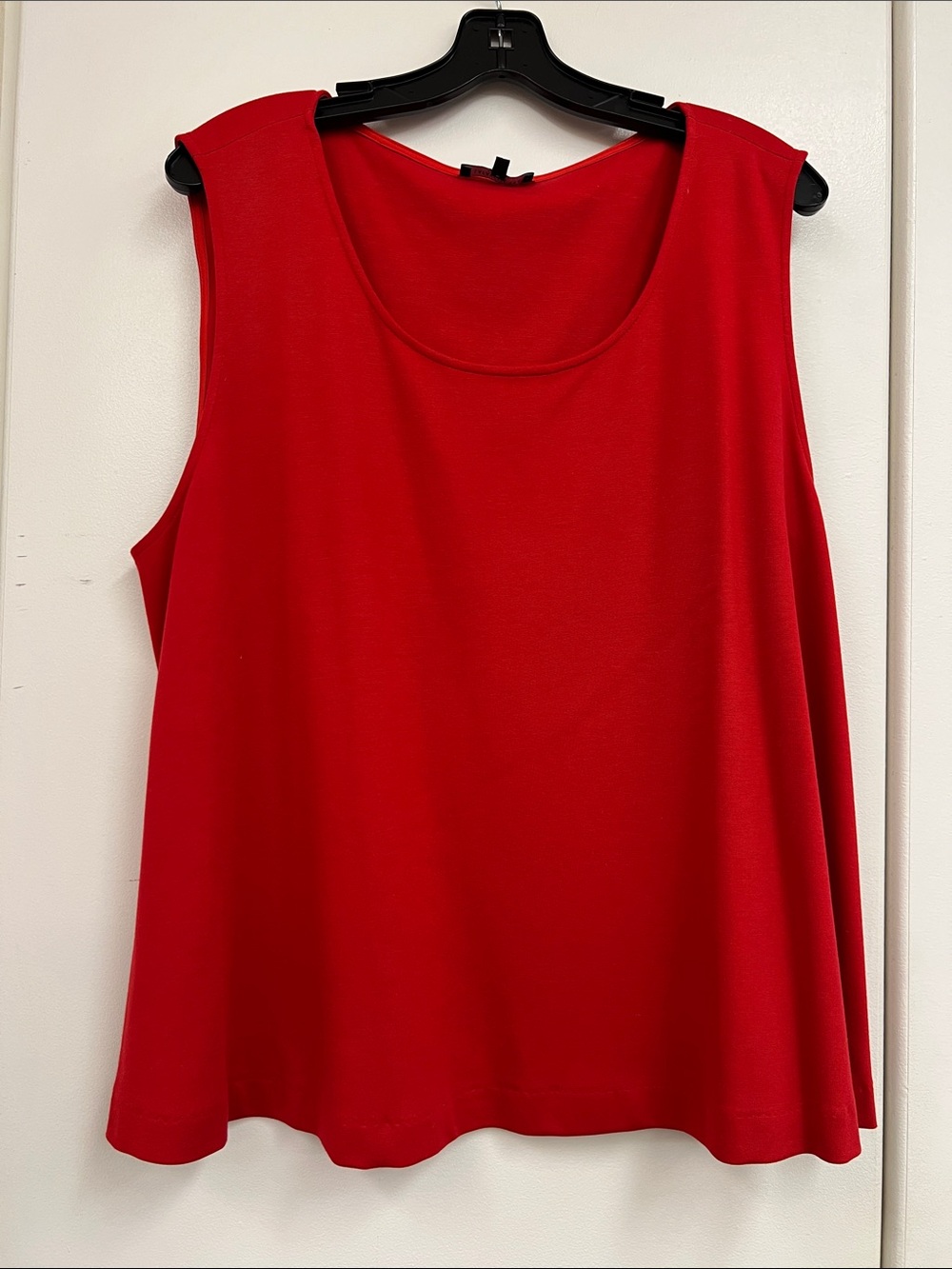 Lafayette 148 New York Holiday Red Scoop Neck Sleeveless Tank Top Shirt Blouse